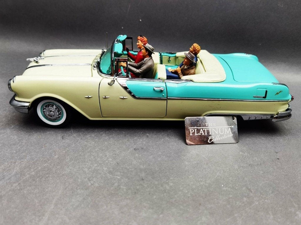Rare PONTIAC Catalina Convertible 1955 1/18 SUN STAR NEUVE, Enlèvement ou Envoi, Neuf, Voiture, Sun Star