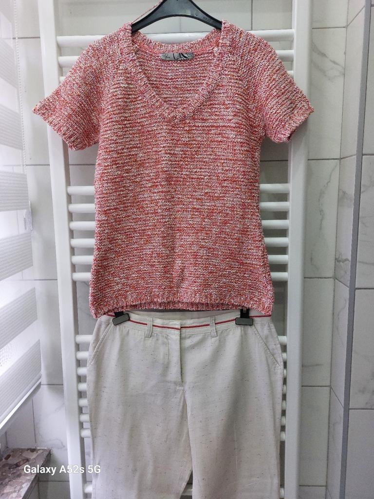 Pantalon dame et blouse taille médium pour 10 € pièce, Kleding | Dames, Ophalen