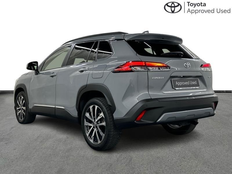 Toyota Corolla Cross Luxury Limited | winter pack, Auto's, Toyota, Automaat, 1498 cc, Parkeersensor, 5 deurs