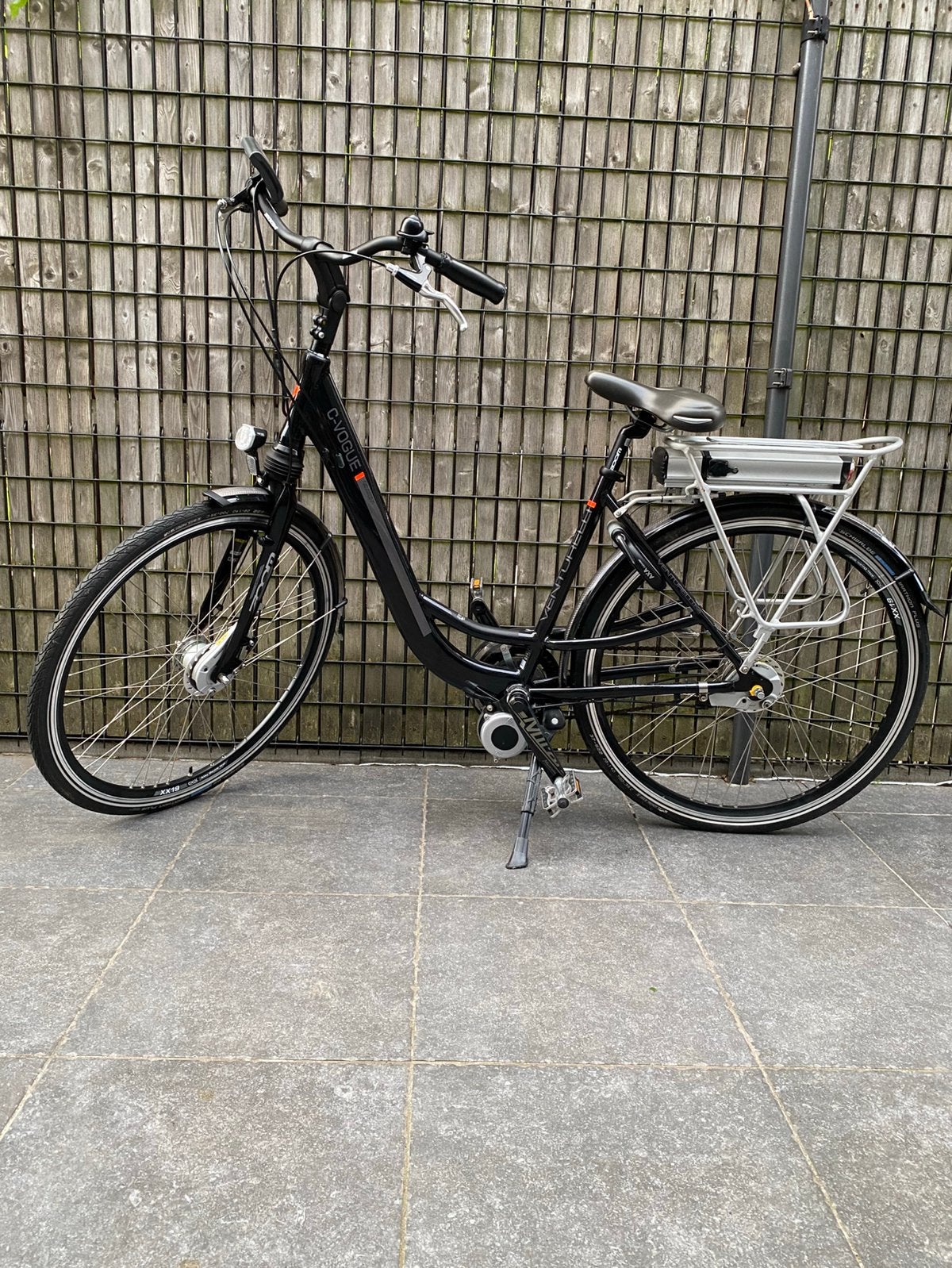 Un magnifique vélo électrique Venturellie, Autres marques, 47 à 51 cm, 50 km par batterie ou plus, Comme neuf
