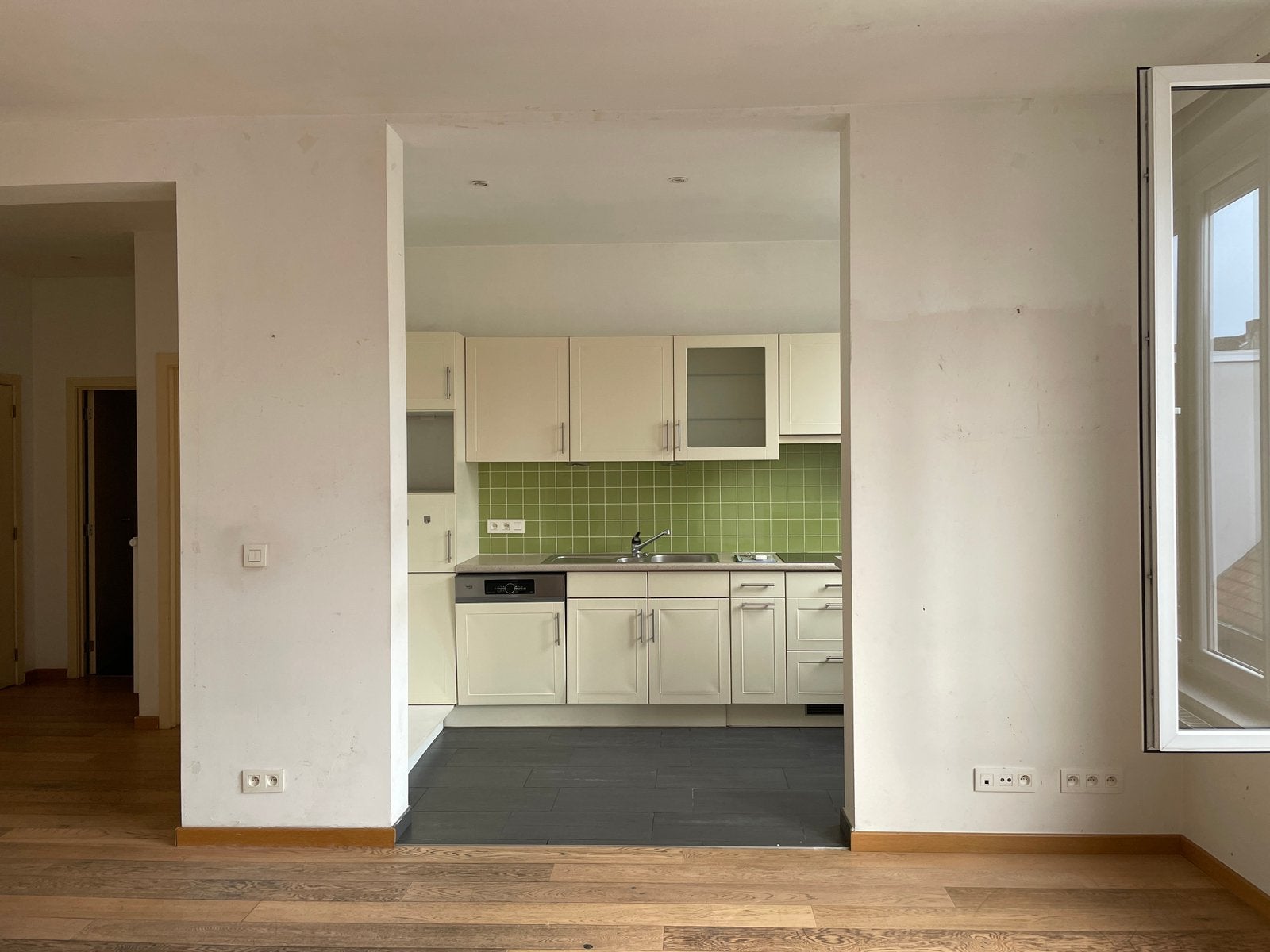 GRATIS keuken en badkamer, Huis en Inrichting, Ophalen, Gebruikt, Crème, Enkelwandige keuken