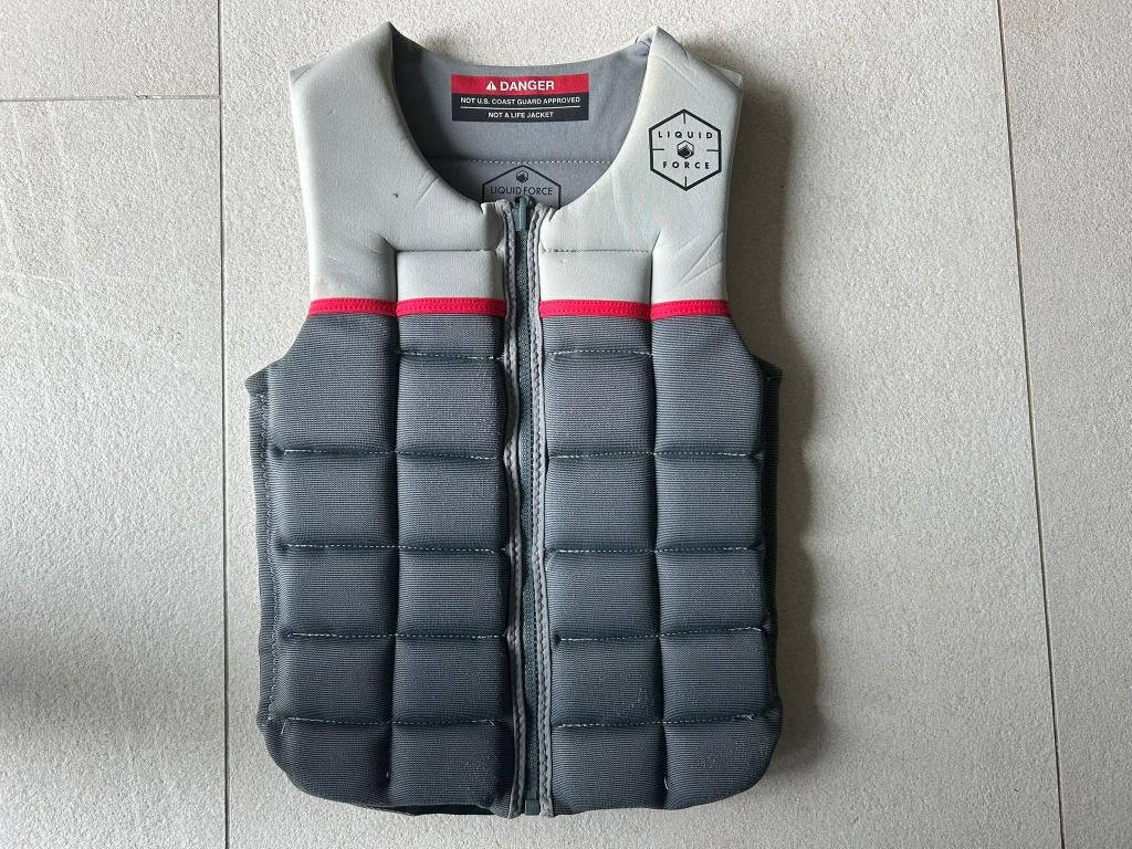 Zwemvest 'Liquid Force' voor watersport, Watersport en Boten, Watersportkleding, Gebruikt, Kind, Ophalen of Verzenden, Liquid Force