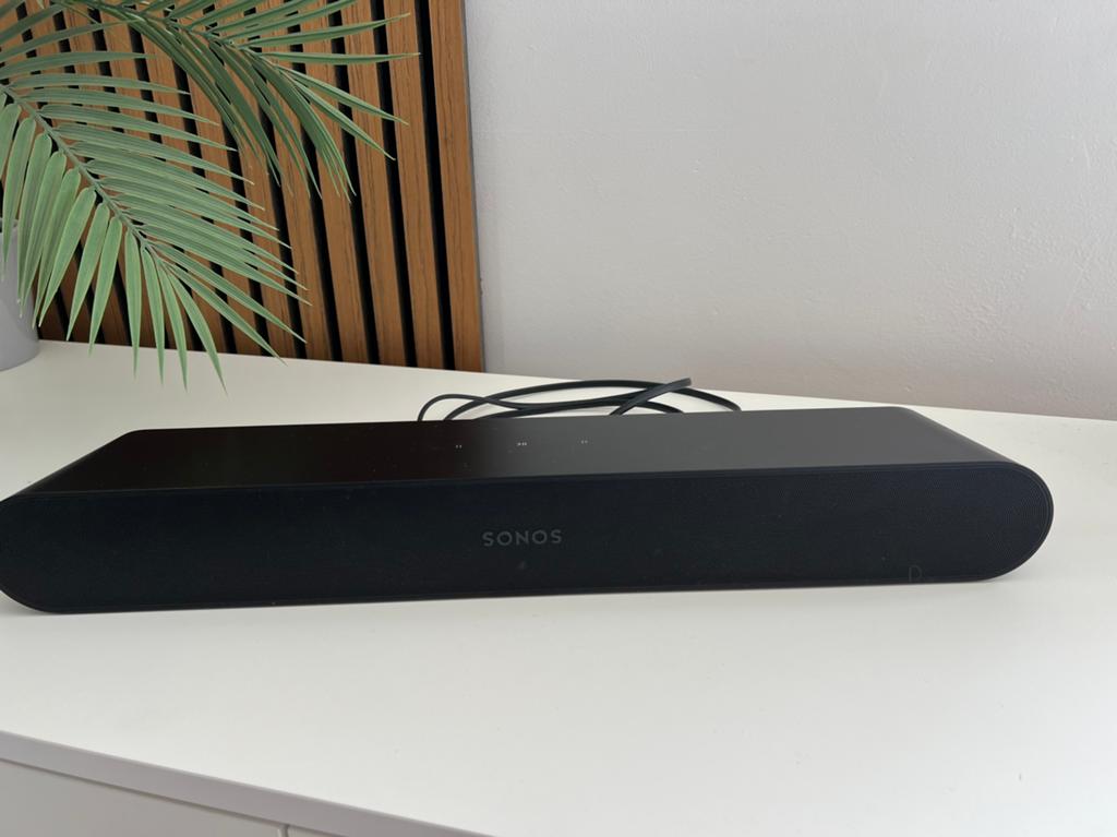 Sonos Ray, TV, Hi-fi & Vidéo, Enlèvement ou Envoi, Comme neuf