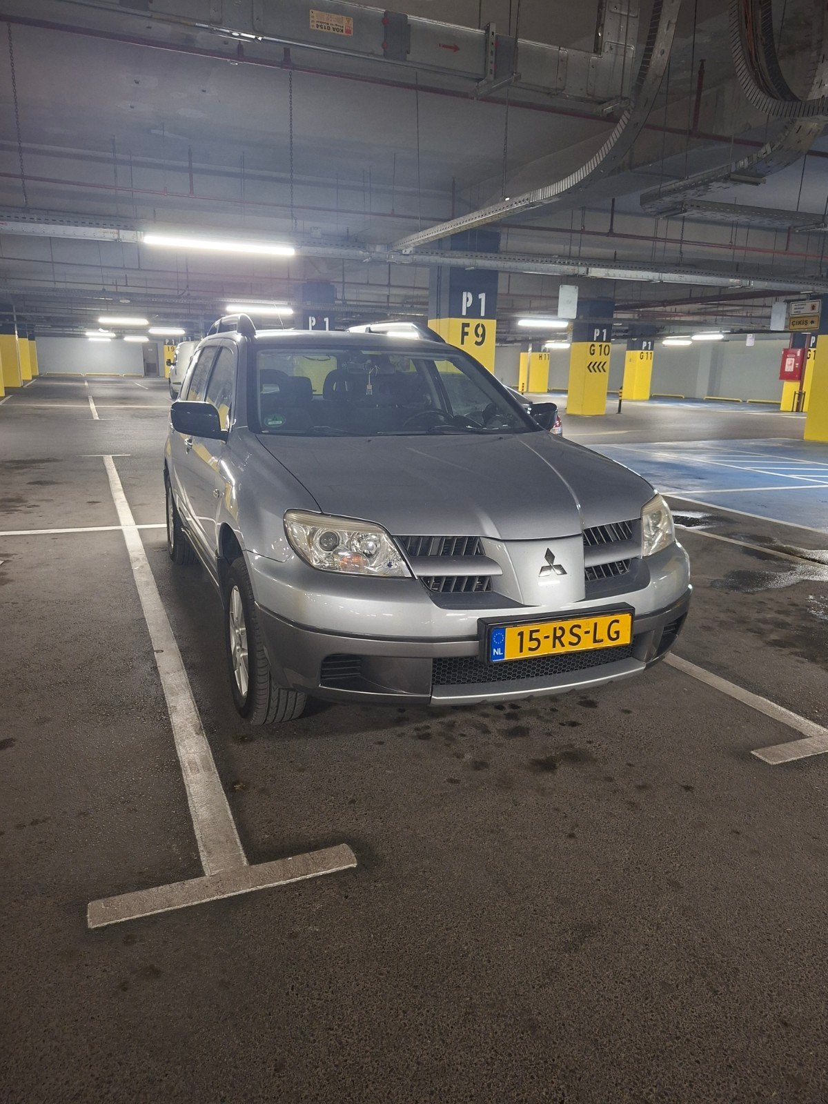 Mitsubushi Outlander (Invite Plus), Autos, Mitsubishi, Argent ou Gris, Achat, Outlander, Boîte manuelle