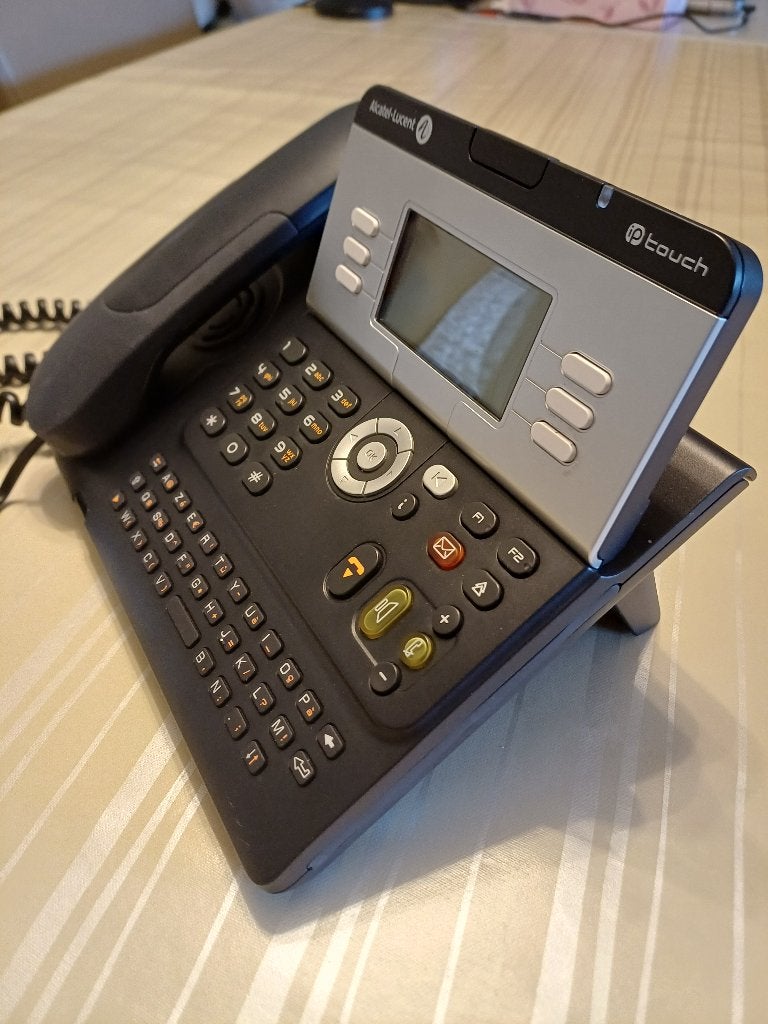 Alcatel ip touch 4028 fr urban grey.(8stuks)Goede staat., Télécoms, Télématique & VoIP, Enlèvement ou Envoi, Utilisé, Téléphone
