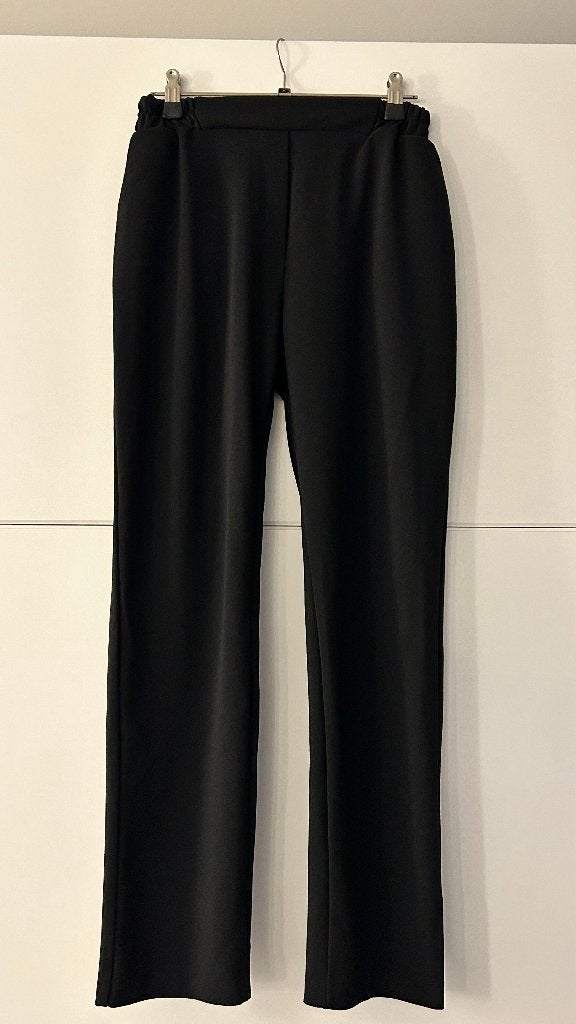 Zwarte broek met elastische taille, Kleding | Dames, Maat 38/40 (M), Zwart, Ophalen of Verzenden, Zo goed als nieuw