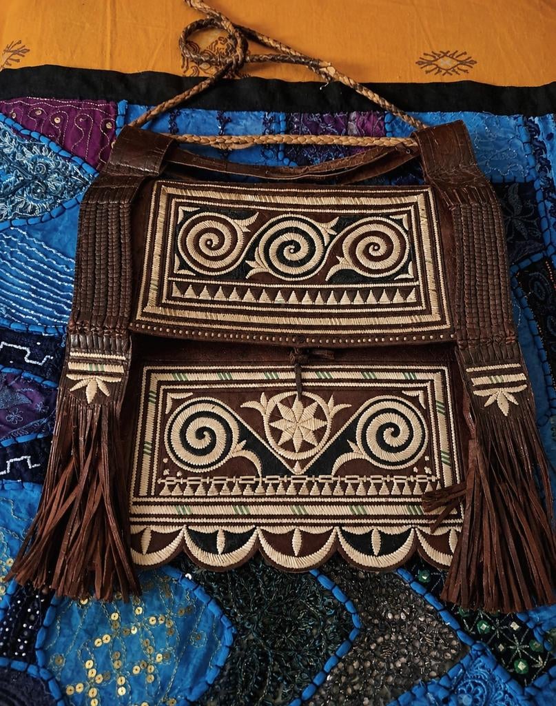 Vintage Berber/Amazigh traditionele lederen handtas, Ophalen