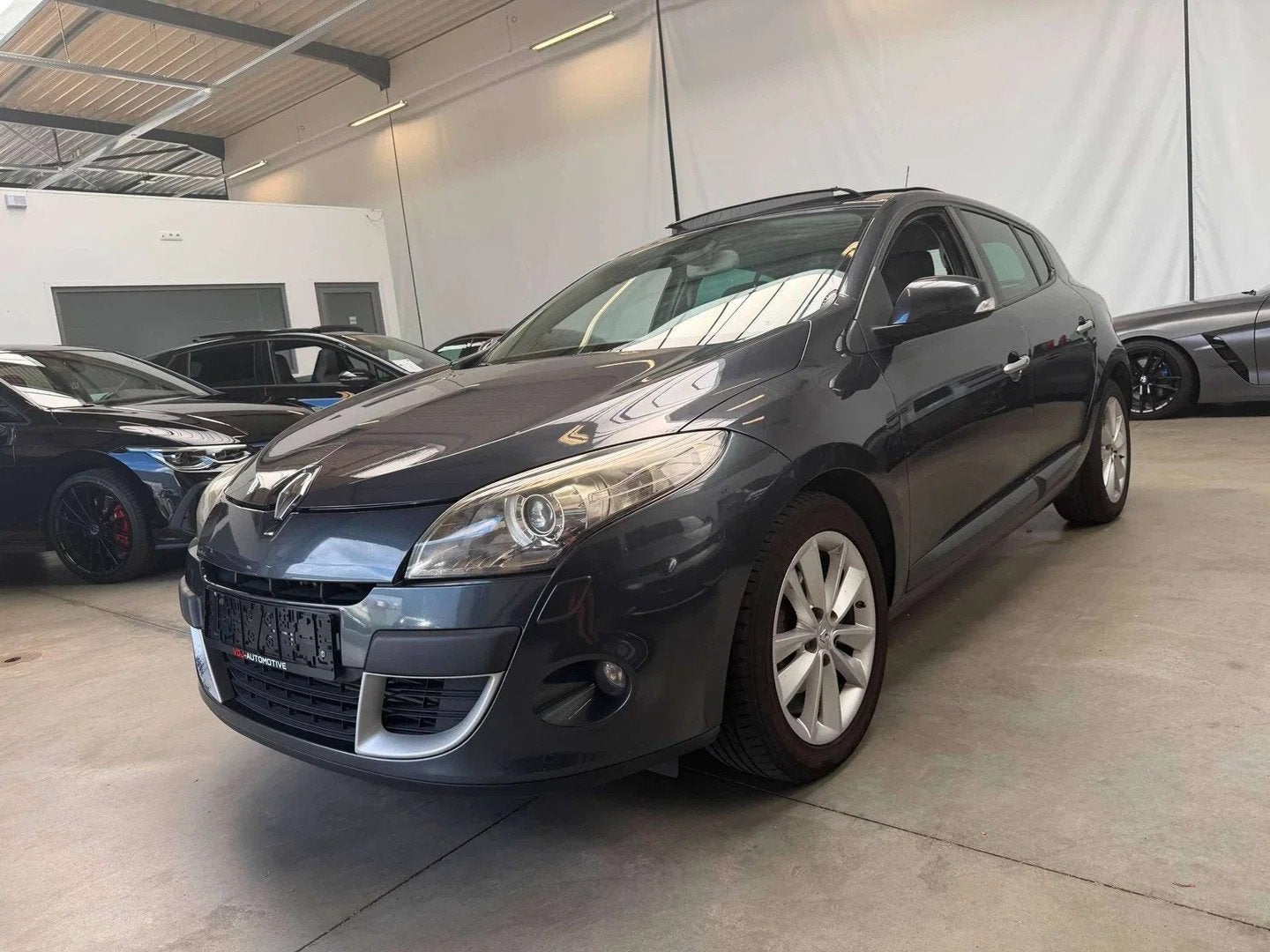 Renault Mégane KEYLESS|PANO|ZETELVERWARMING|ELEKTRISHCE STO, Auto's, Gebruikt, Zwart, 4 cilinders, Blauw