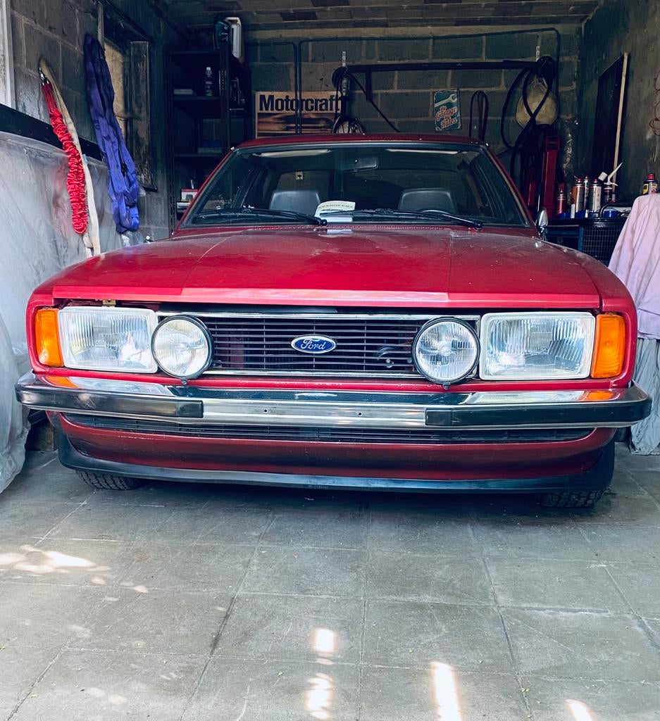 Ford Taunus TC2, Rouge, Boîte manuelle, Noir, 2 portes