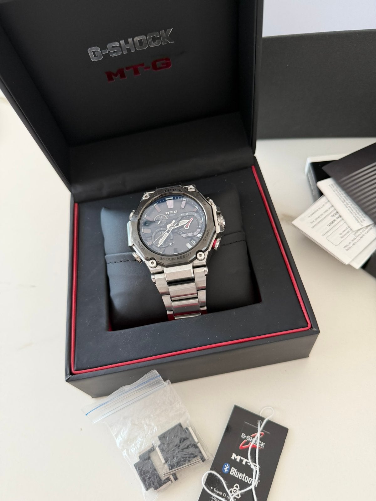 Casio G-Shock MT-G MTG-B2000D-1AER – Full Set – Excellent, Handtassen en Accessoires, Ophalen, Zo goed als nieuw, Casio