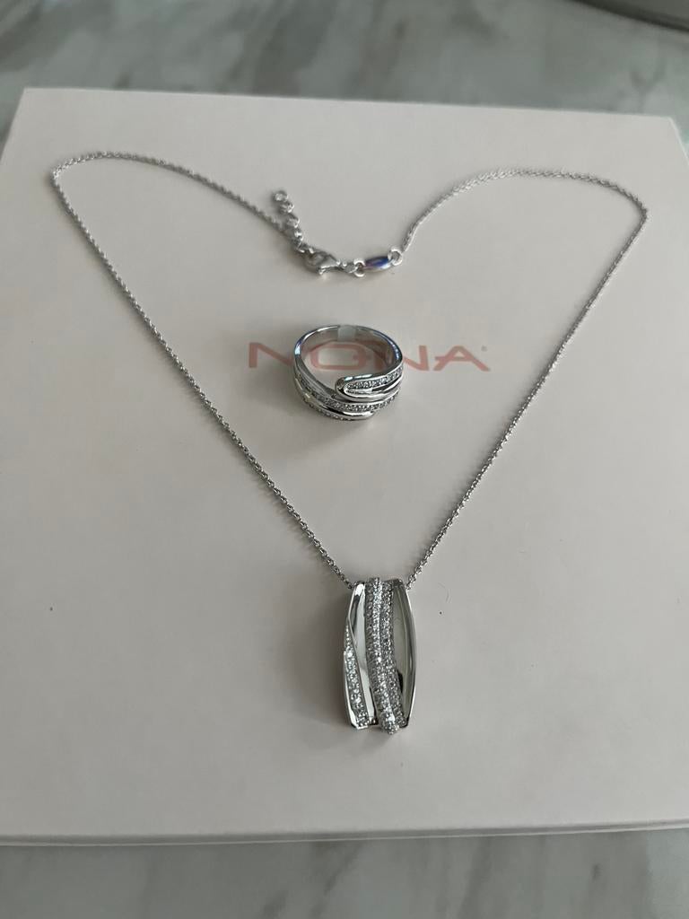 Nieuwe zilveren set Nona silver 925, Bijoux, Sacs & Beauté, Enlèvement ou Envoi, Comme neuf