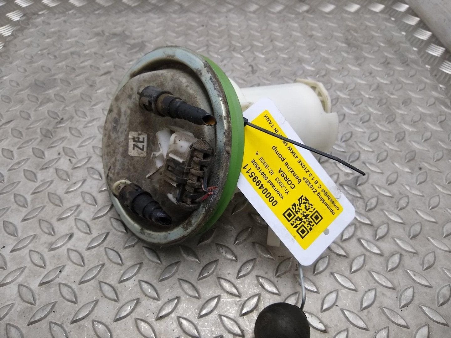 OPEL CORSA 1.0-12V Essentia BRANDSTOF POMP VOOR DE INJECTOR, Enlèvement ou Envoi, Utilisé, Stiba membre
