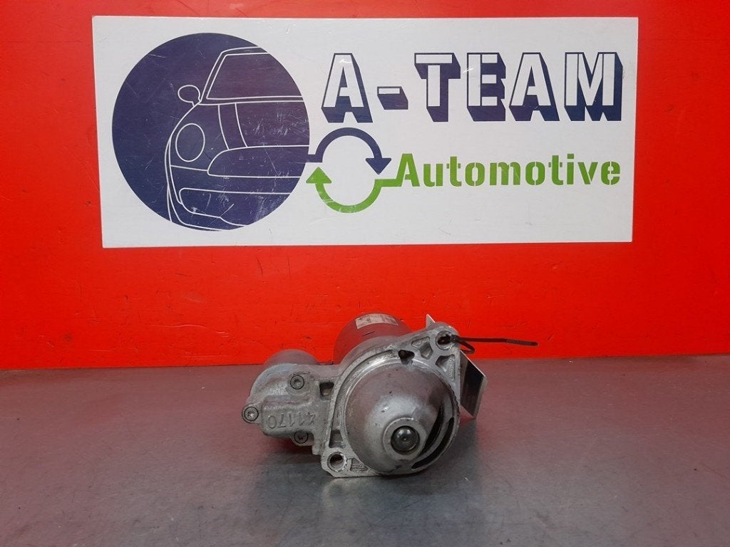 DÉMARREUR Mercedes-Benz Vito (447.6) (01-2014/-), Robert Bosch AG, Mercedes-Benz, Utilisé, Robert-Bosch-Allee 1
74232  Abstatt, DE