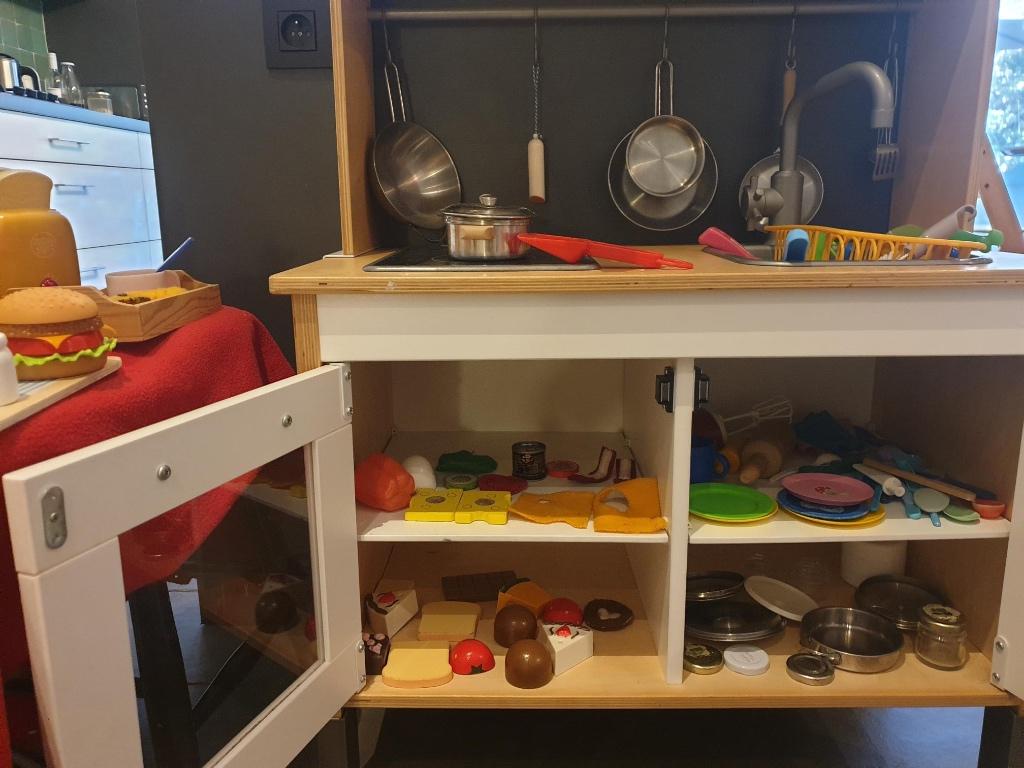 Cuisine / dinette et accessoires, Enlèvement, Utilisé, Bois, Jouer à la cuisine