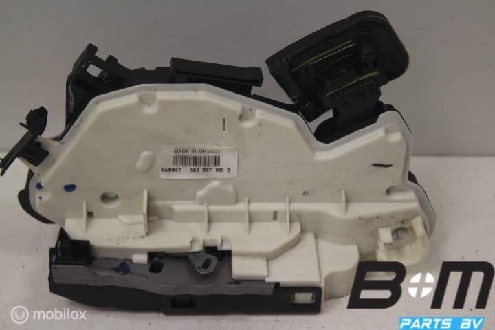 Portierslot LV Volkswagen Beetle Turbo 5K1837015B, Utilisé
