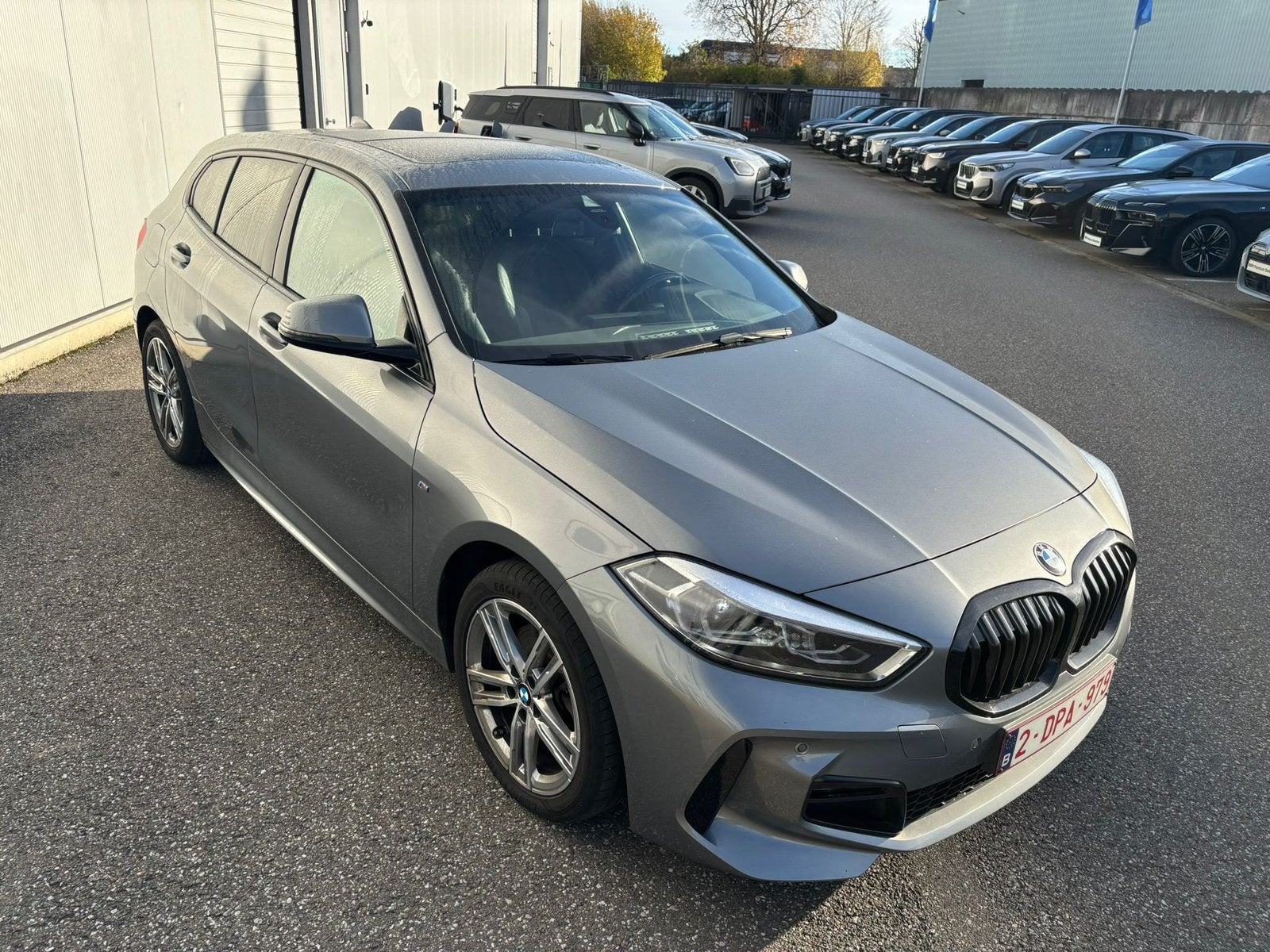 Très belle BMW 116i  pack M ! Garantie BMW jusqu'en 2028 !, Autos, Argent ou Gris, Achat, Entretenue par le concessionnaire, 5 portes