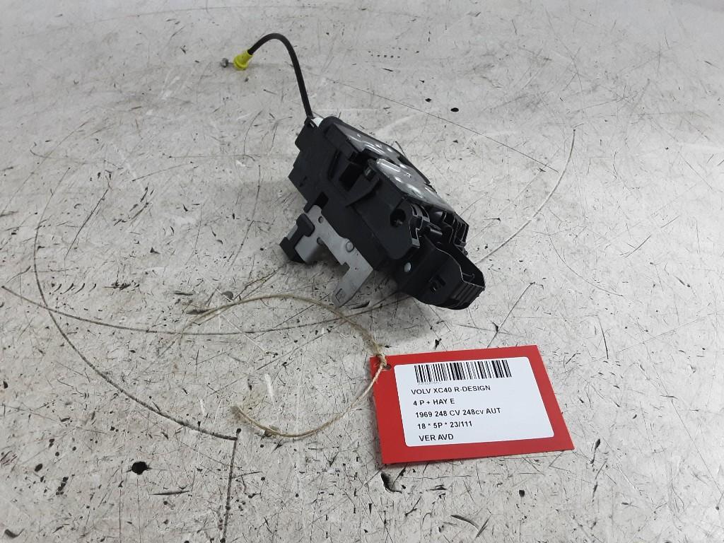 SERRURE DE PORTE AVANT DROITE Volvo XC40 (XZ) (31462456), Mevr. I. Hauben, Droite, Rue de l'Espoir 34 34
4030  GRIVEGNÉE, BE, Info@Collignon.be
