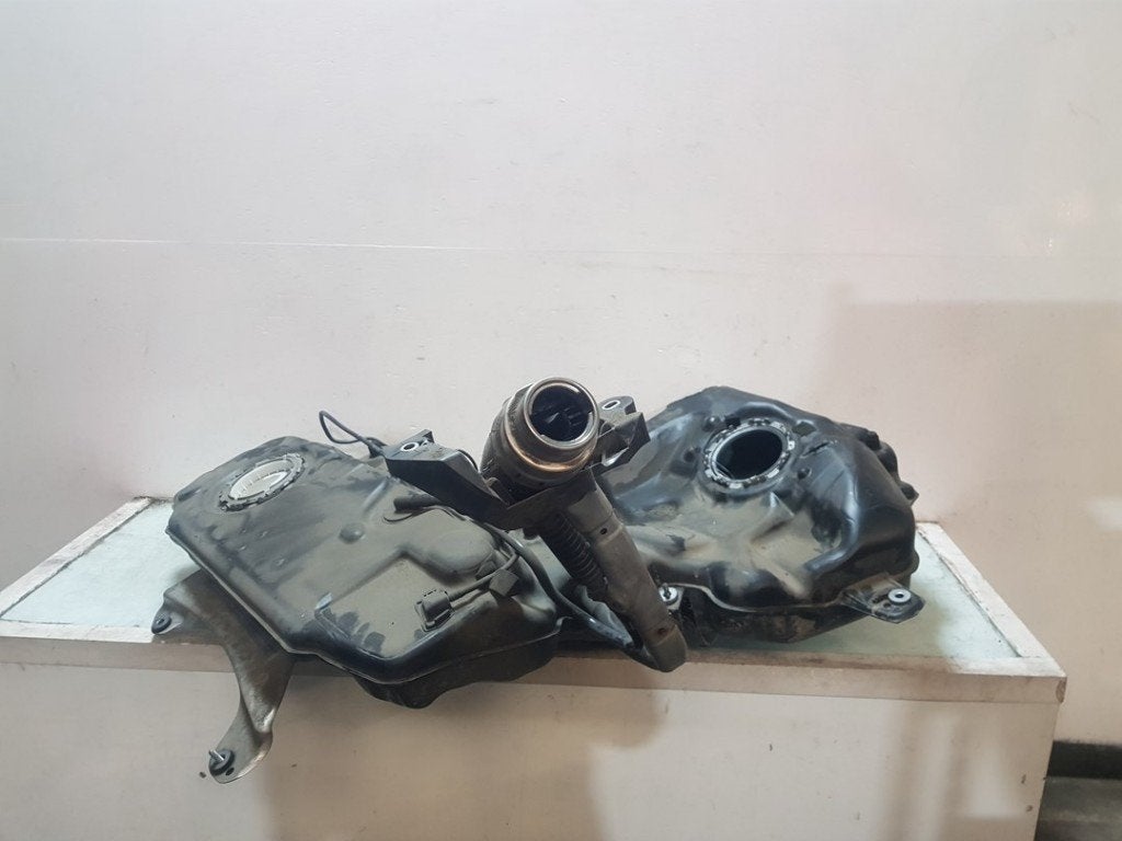 TANK Audi RS 6 Avant (C7) (01-2013/09-2018) (|4G0201021DB|), Gebruikt, Audi