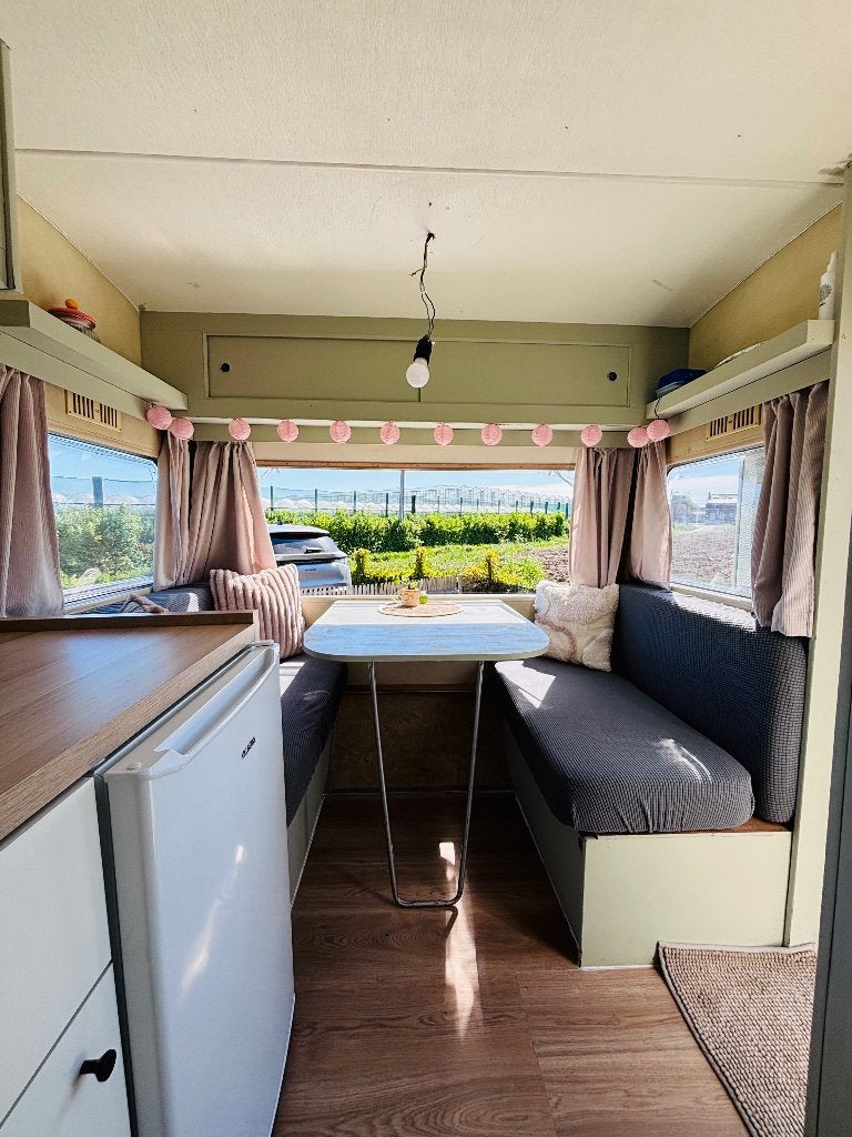 caravan, Caravans en Kamperen, Caravans, Particulier, tot en met 4, 500 - 750 kg, Standaardzit, Overige merken, 2 aparte bedden