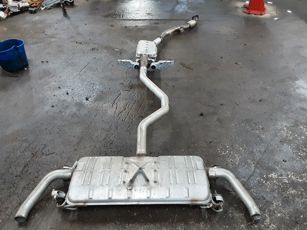 UITLAAT COMPLEET Jeep Grand Cherokee L (WL) (82637046), Gebruikt, Jeep