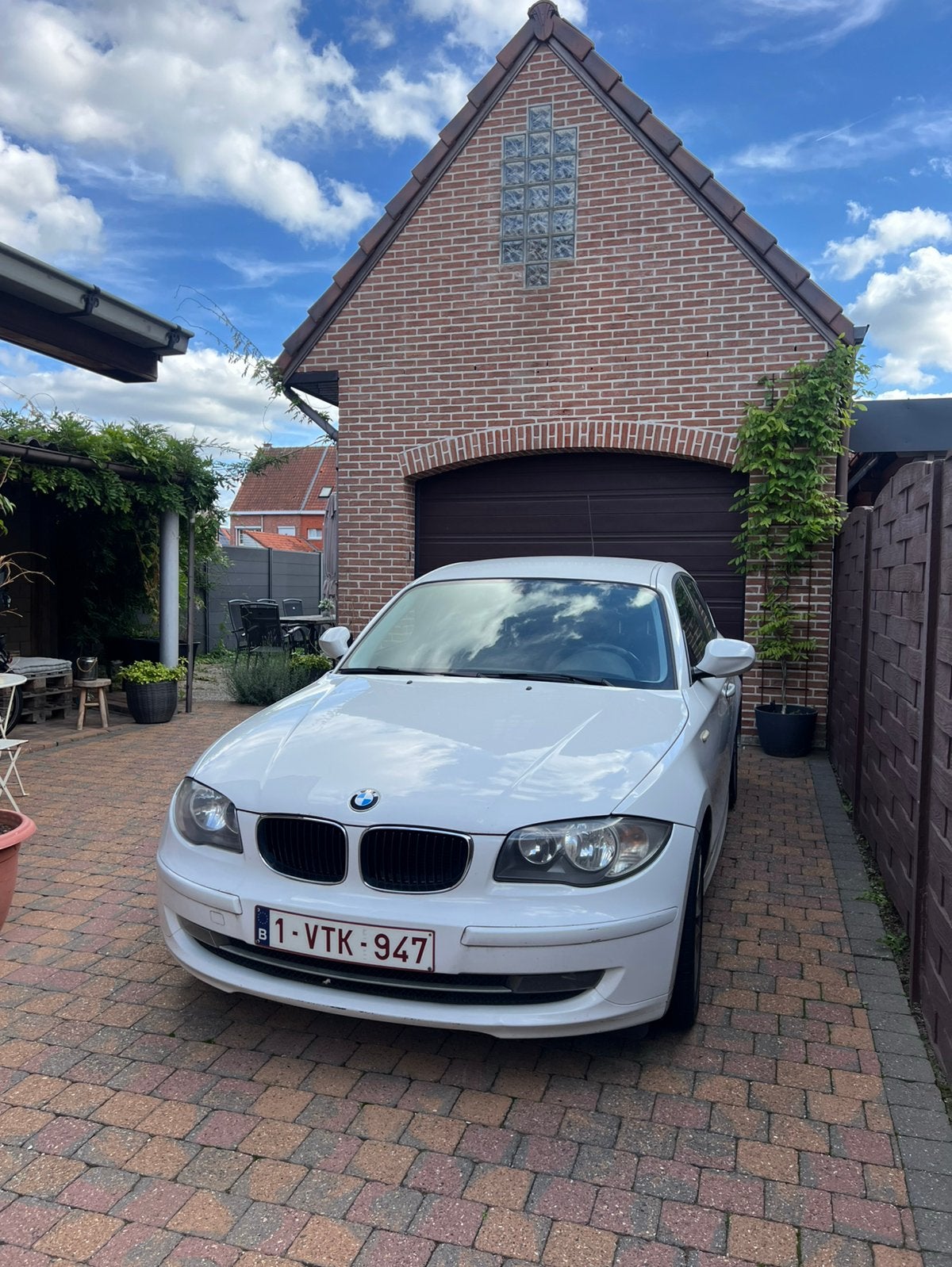 BMW 116d 2.0 Diesel – 242.699 km – PROJECT / EXPORT, Auto's, Lichtmetalen velgen, Euro 5, Diesel, Particulier