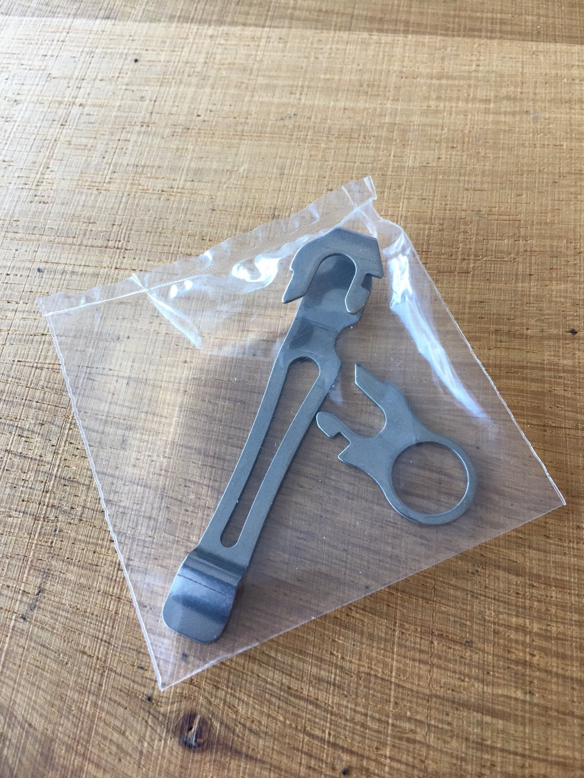 Leatherman pocket clip & layard. voor Surge , Wave , Charge, Caravans en Kamperen, Ophalen of Verzenden