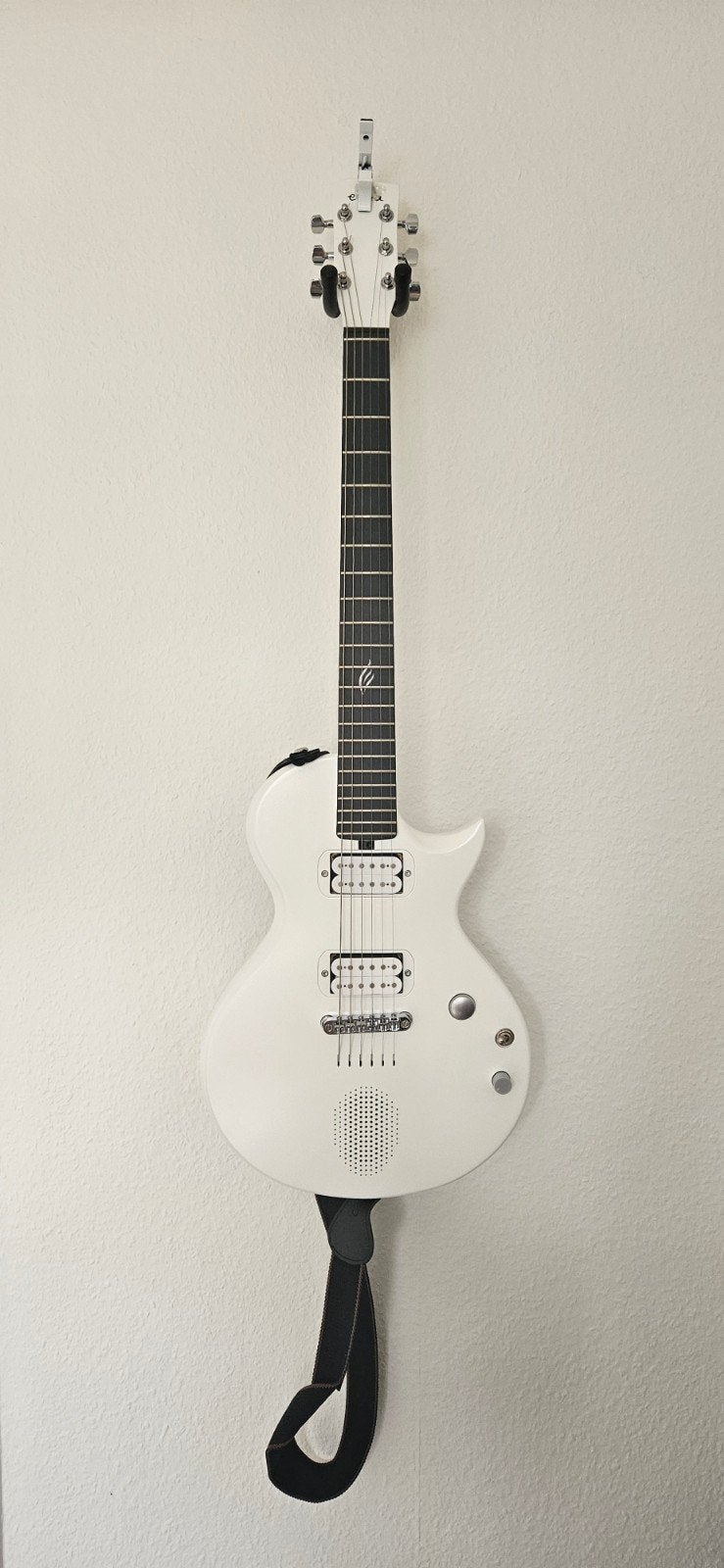 Enya Nova Sonic Electric Guitar, Muziek en Instrumenten, Snaarinstrumenten | Gitaren | Elektrisch, Ophalen