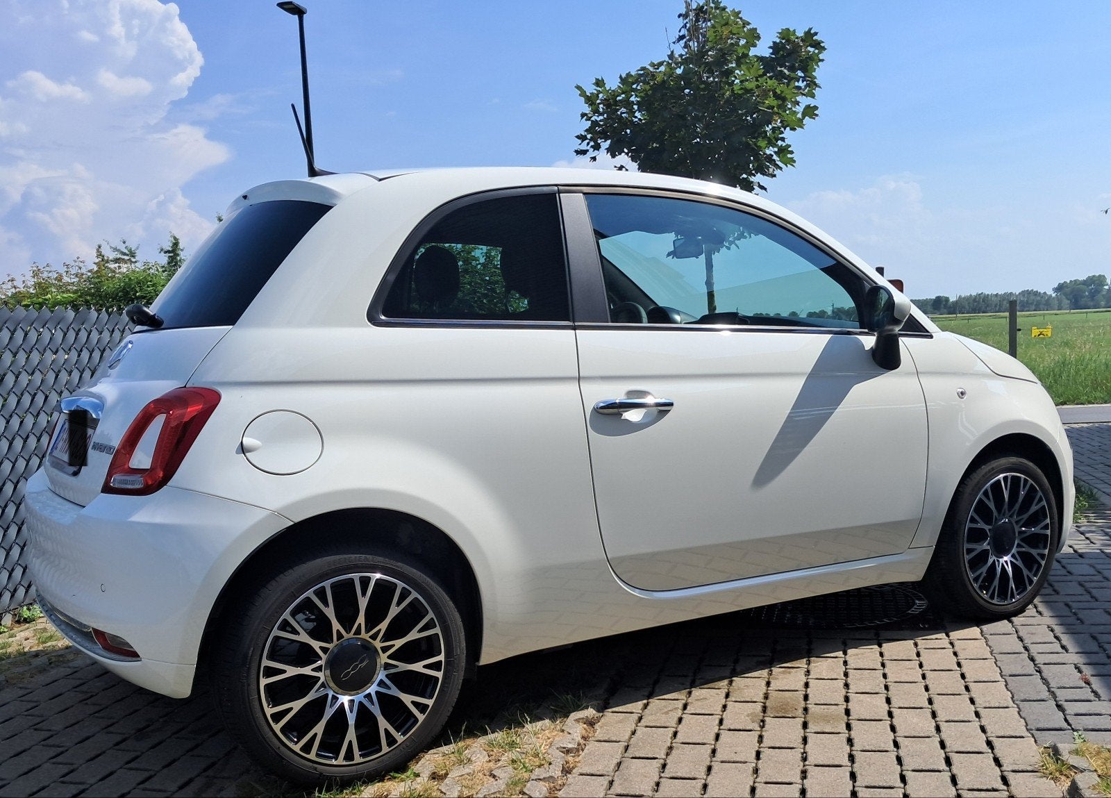 Fiat 500 Dolcevita hybride, Boîte manuelle, Noir, Particulier, Tissu