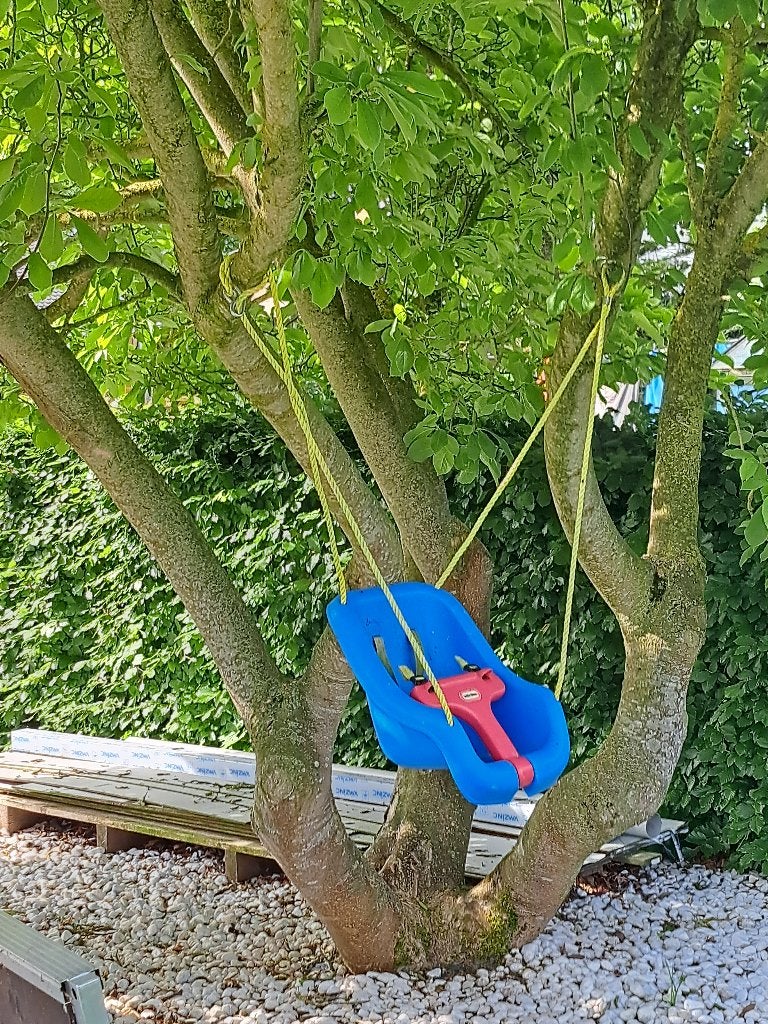 kinderschommeltje, Ophalen, Gebruikt