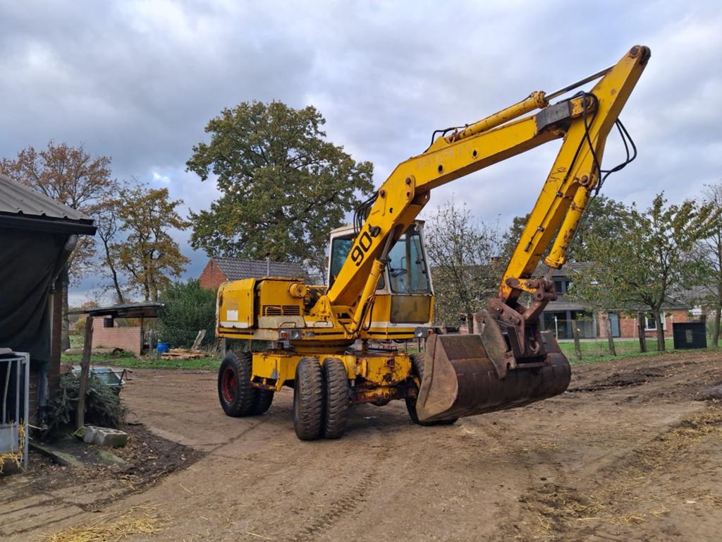Bandenkraan liebherr, Ophalen, Kraan