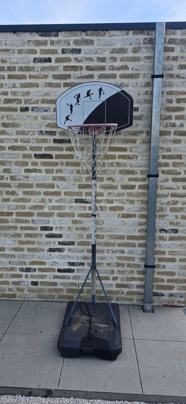 Basketbalpaal, Ophalen