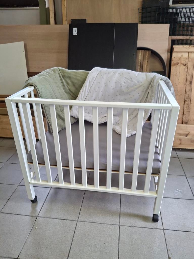 Babypark met matrasje en 2 parkleggers, Kinderen en Baby's, Babyparken, Ophalen, Zo goed als nieuw, Rechthoekig, In hoogte verstelbaar