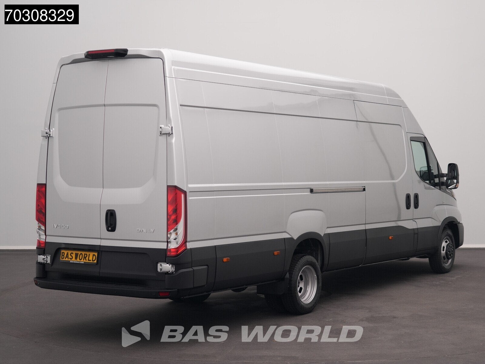 Iveco Daily 35C21 3.0L Automaat L4H3 Dubbellucht 210PK LED A, Autos, Neuf, Argent ou Gris, Achat, Entreprise
