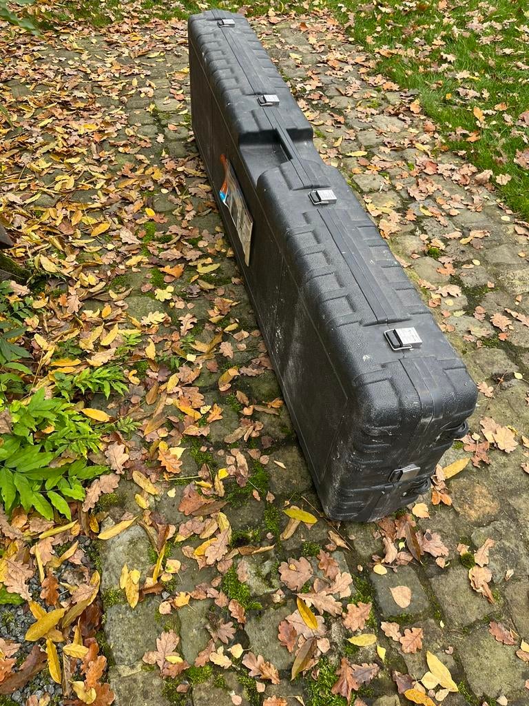 Elektrische snijtafel voor isolatie, Doe-het-zelf en Bouw, Ophalen, Gebruikt, Overige materialen