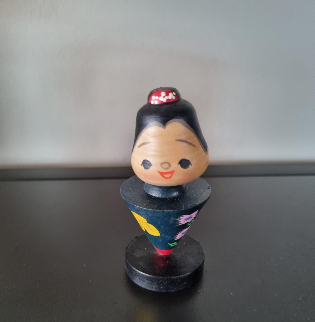 Happy Otemoyan kokeshi, Antiquités & Art, Envoi