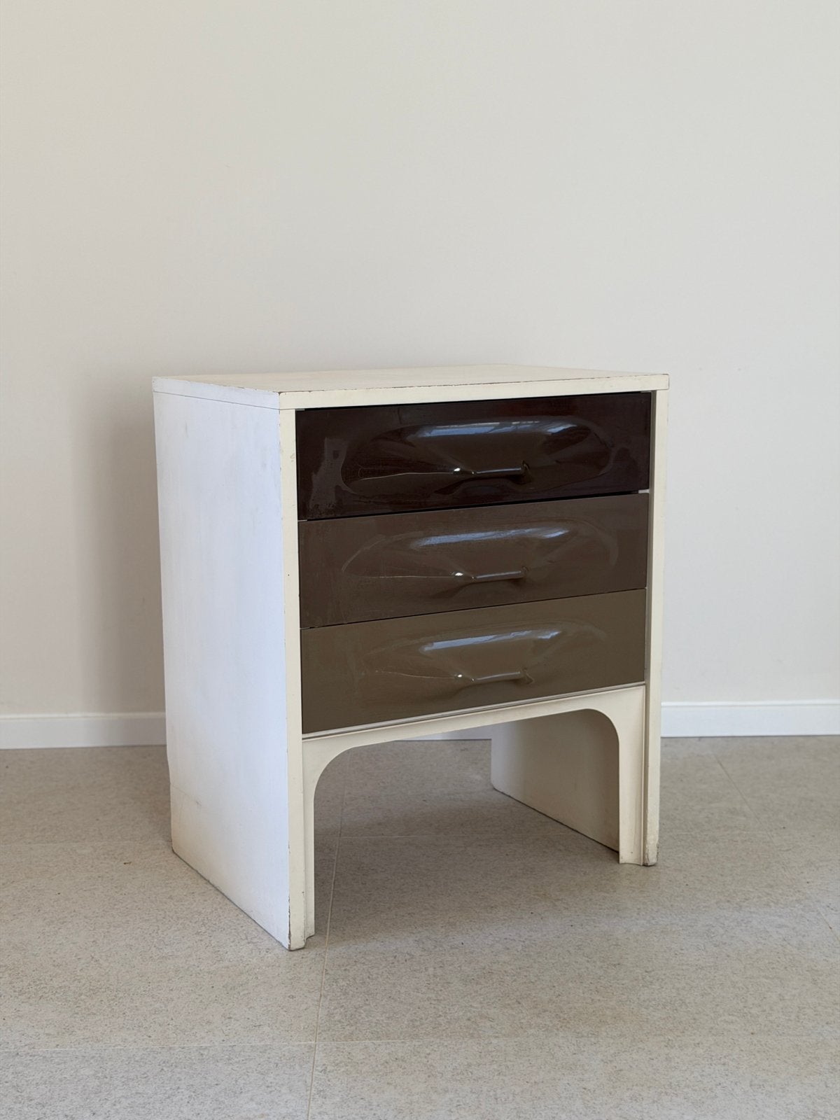 Raymond Loewy, table de nuit, Maison & Meubles, Enlèvement ou Envoi, Utilisé, Bois