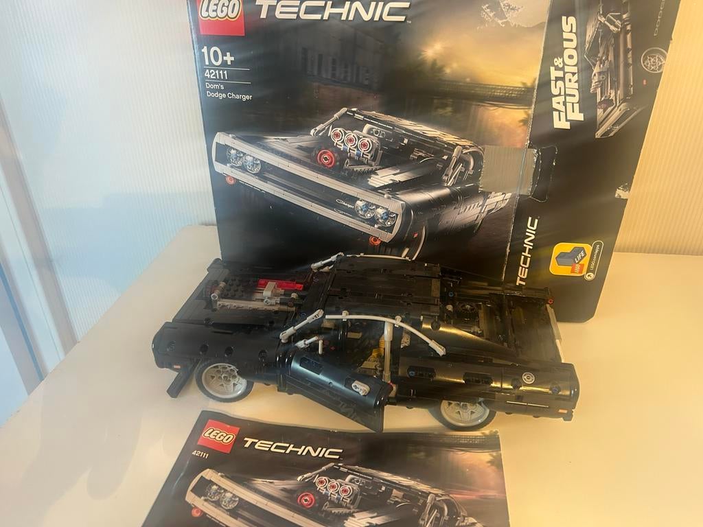 Lego dodge boekje en doos, Ophalen of Verzenden, Zo goed als nieuw