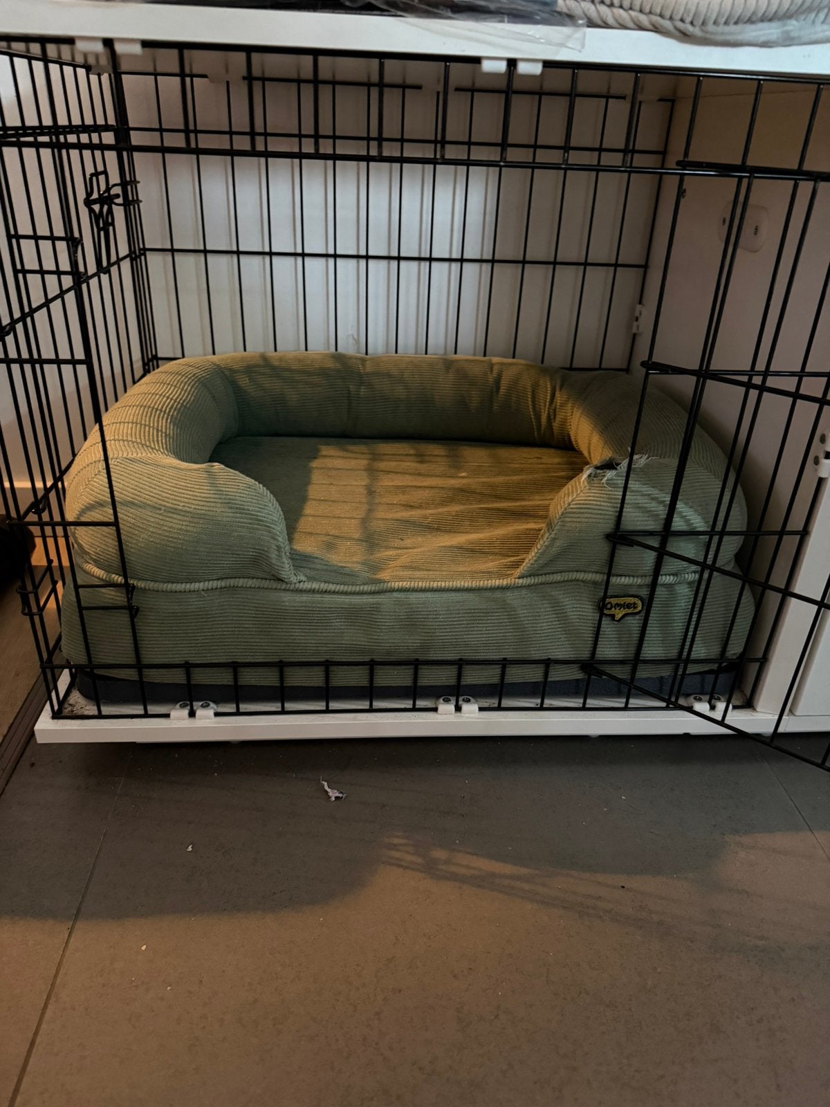 Hondenbench met kast en mand, Ophalen, Gebruikt, Hondenhok