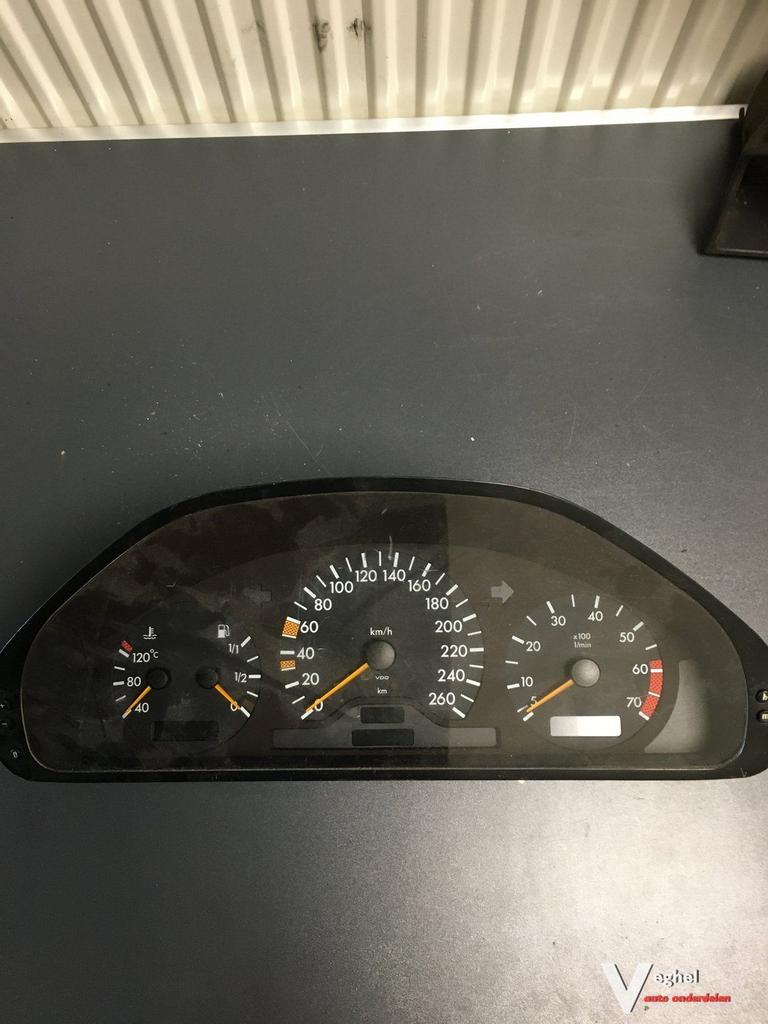 Mercedes C280  1996   2.8 Benzine   Km Tellerklok, Gebruikt, -, -, Ophalen of Verzenden