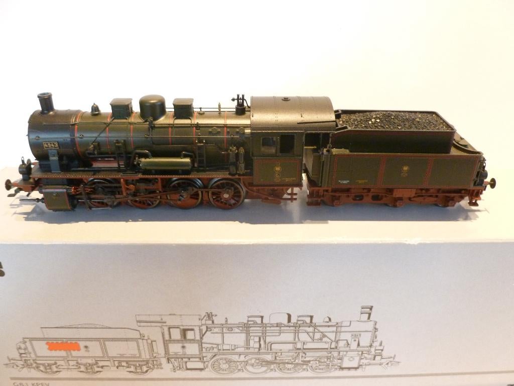 TRAINS HO, Wisselstroom, Locomotief, Ophalen of Verzenden, Zo goed als nieuw
