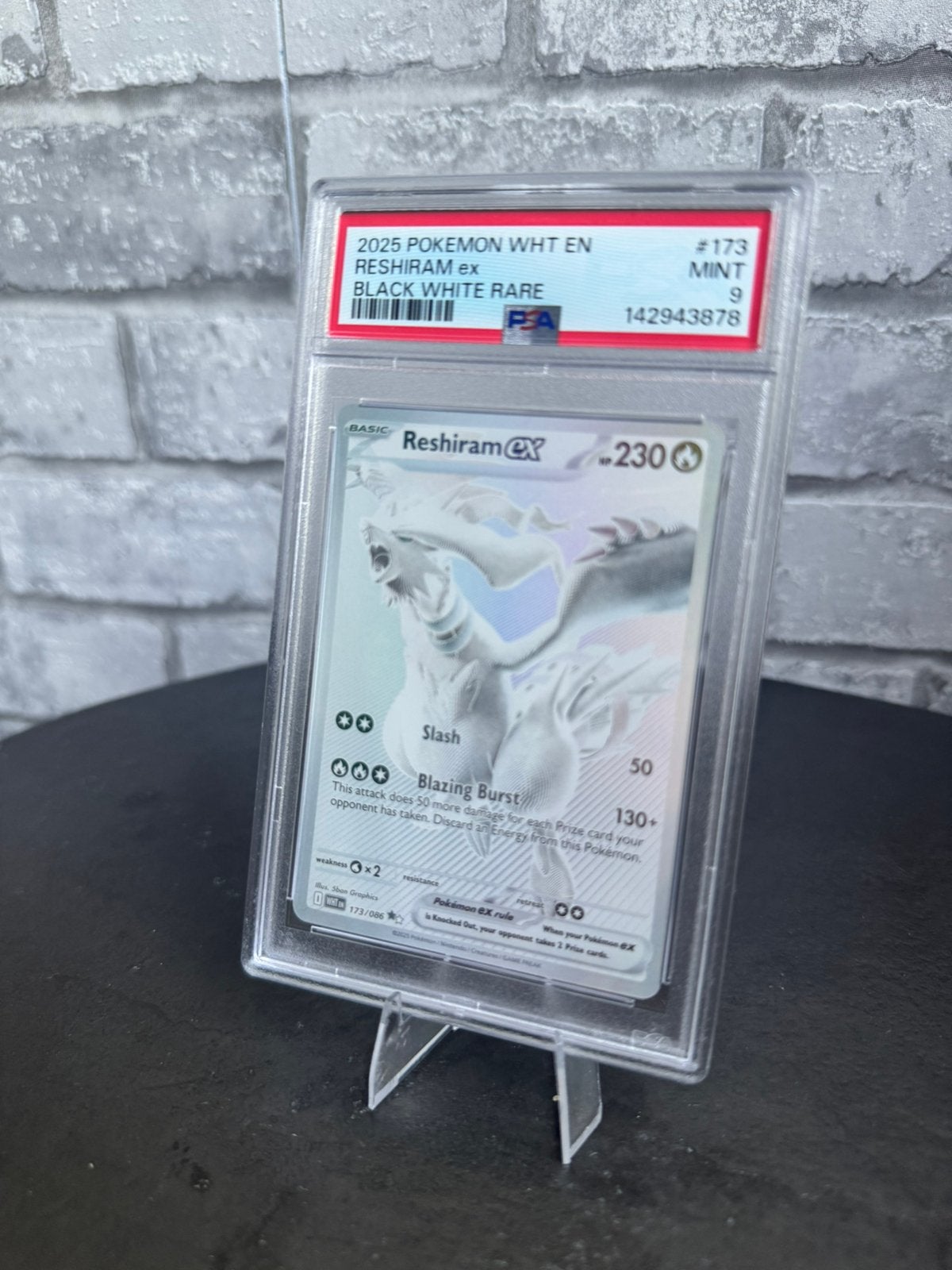 Reshiram ex #173 psa 9, Ophalen of Verzenden, Zo goed als nieuw