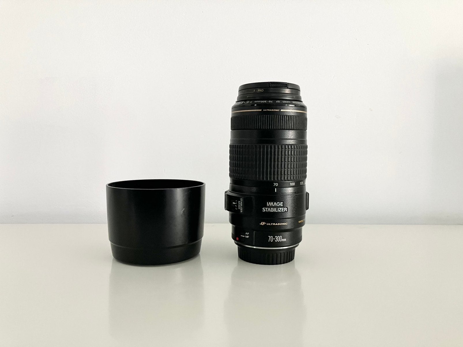 Canon EF 70-300 mm f/4-5,6 IS USM, Téléobjectif, Comme neuf, 300 mm, Canon