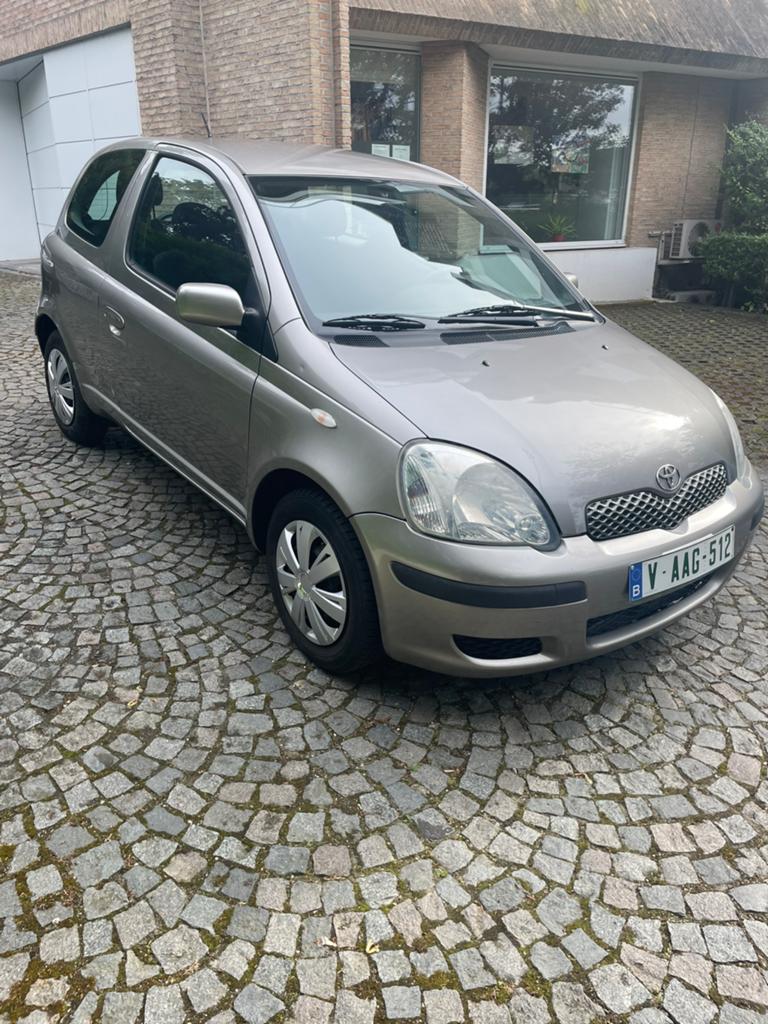 Toyota yaris 1.3 essence prete à imatriculer 151.000 klm, Autos, Toyota, Achat, Particulier, Essence, Euro 4
