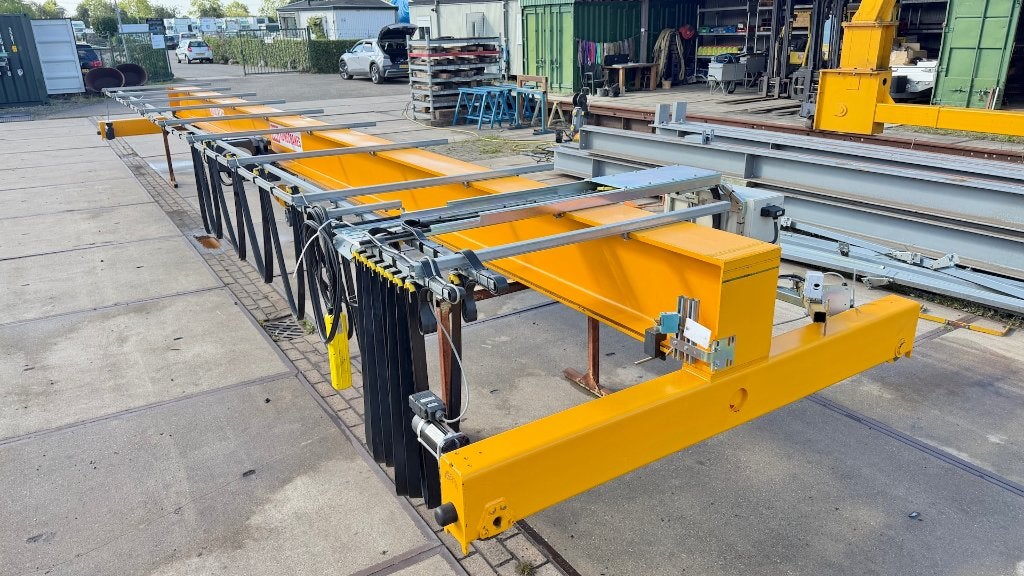 Rolbrug 11.300 mm / 5 ton / Konecranes / 2004 / i.g.st., Doe-het-zelf en Bouw, Ophalen, Gebruikt, Elektrisch