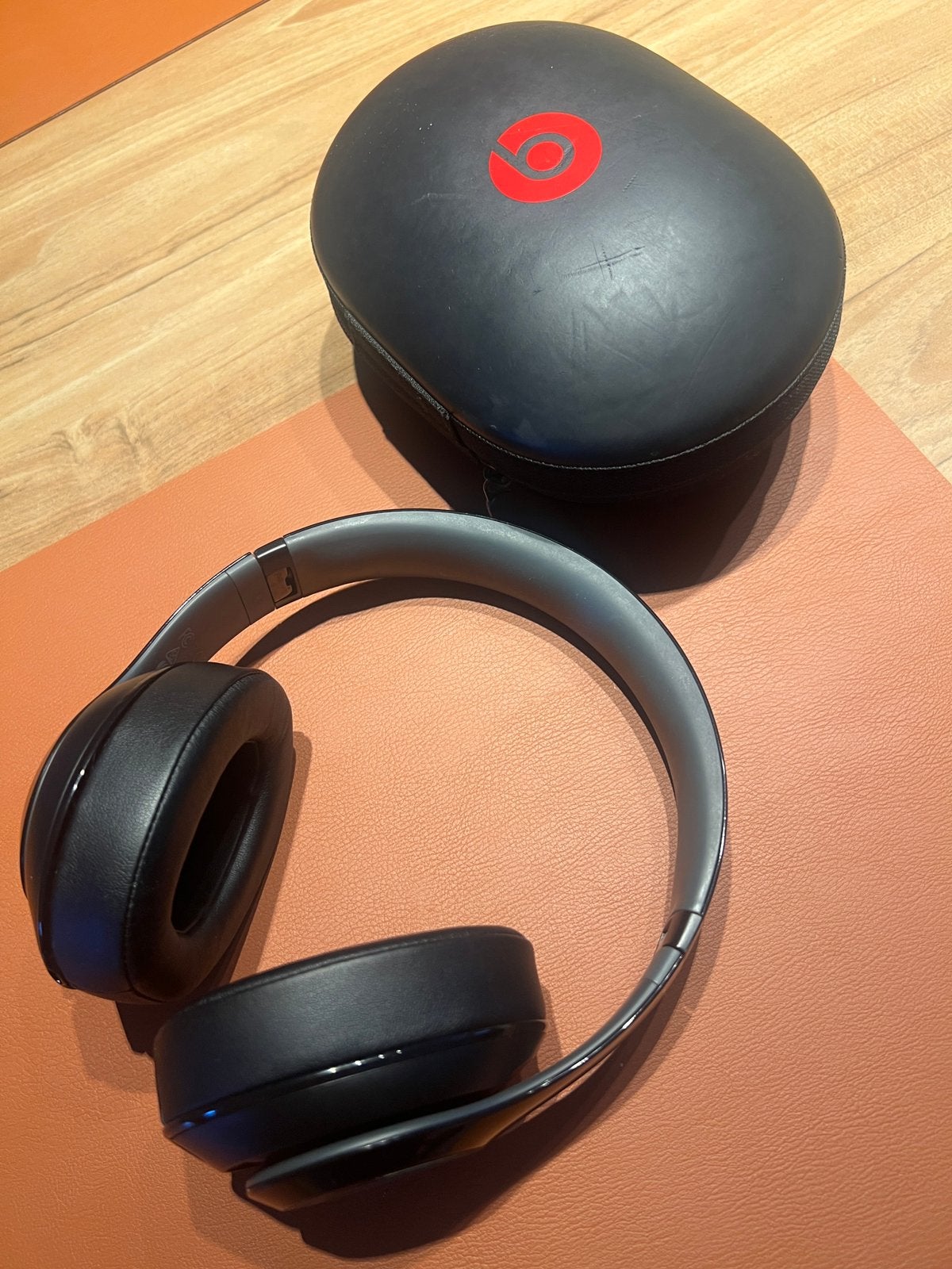 Beats studio 2, Audio, Tv en Foto, Hoofdtelefoons, Ophalen of Verzenden, Zo goed als nieuw, Beats, Draadloos