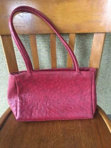 Rode handtas in leer, Bijoux, Sacs & Beauté, Sacs | Sacs Femme, Enlèvement ou Envoi, Comme neuf, Rouge, Sac à main