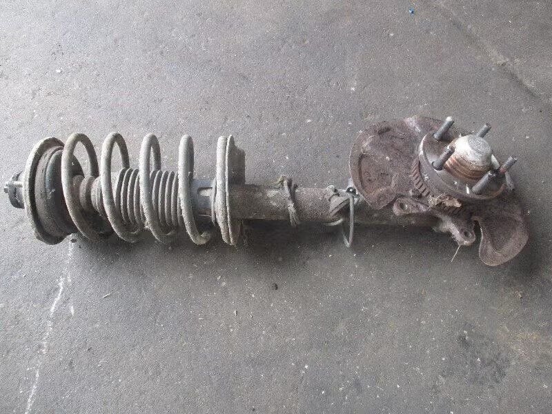 VEERPOOT RECHTS VOOR Volvo 940 II (01-1990/10-1998), Enlèvement ou Envoi, Info@volvocars.com, Volvo Car Germany GmbH, Siegburger Straße 229 50679 Köln, DE