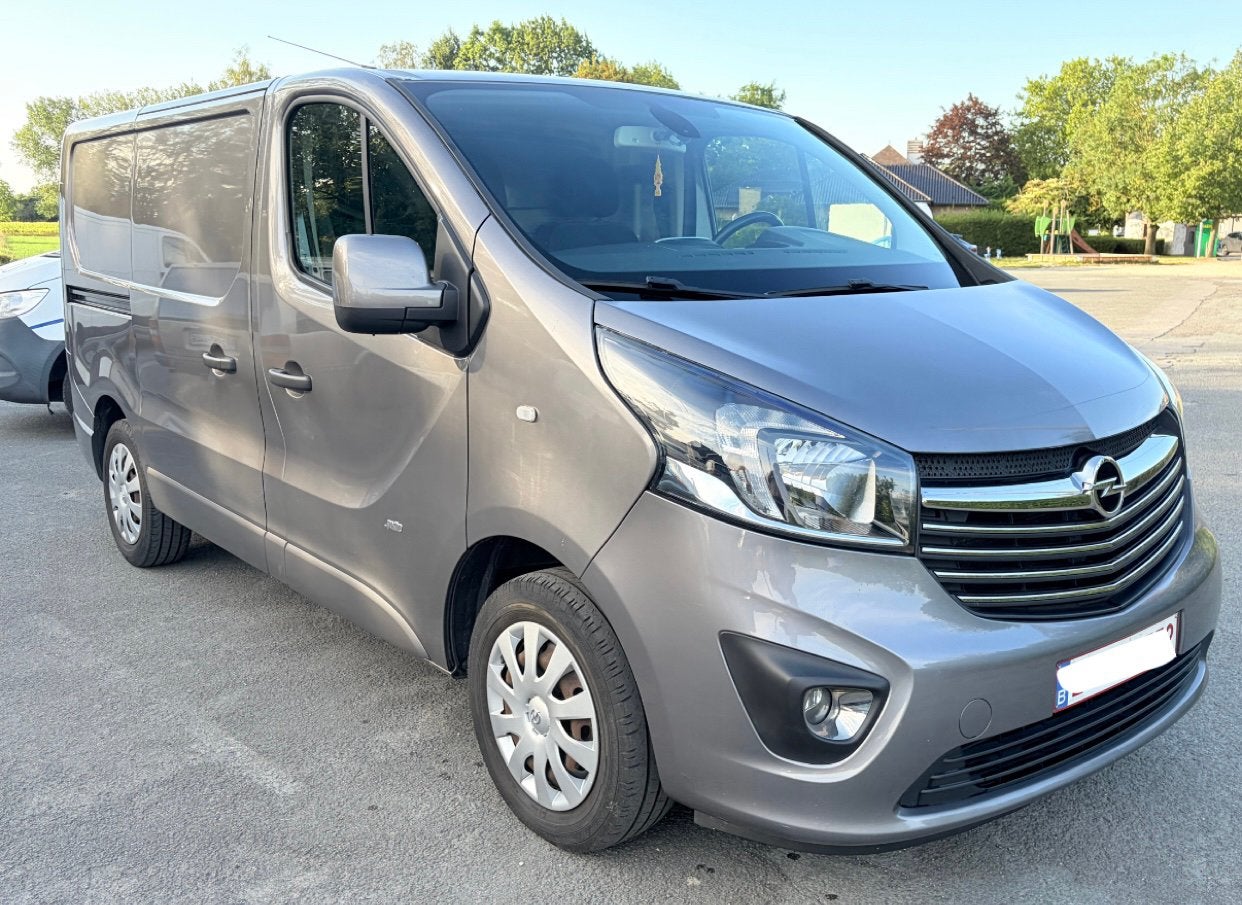 OPEL VIVARO SPORTIVE BITURBO 120pk Lichte vracht, Euro 5, Particulier, Caméra de recul, 88 kW