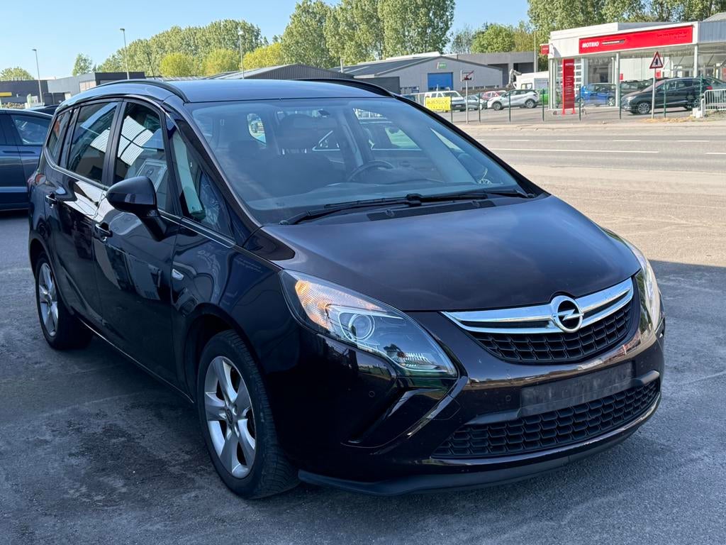 Opel zafira 2.0 diesel 2012 81kw. 5 zitplaatsen, Auto's, Opel, Voorwielaandrijving, 1956 cc, 4 cilinders, Bruin