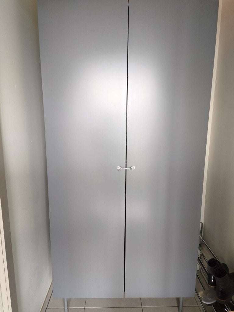 Hal kast, Ophalen